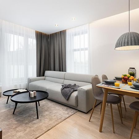 Househost Apartment: Miodowa 42/30 Street كراكوفيا المظهر الخارجي الصورة